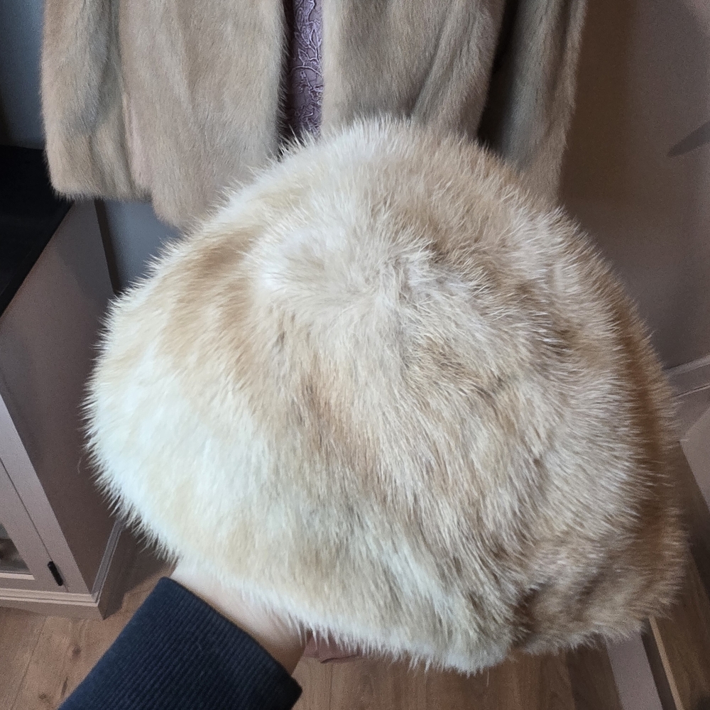Blond Real Mink Fur Hat - Plush Round Winter Cap Cream Beige Color